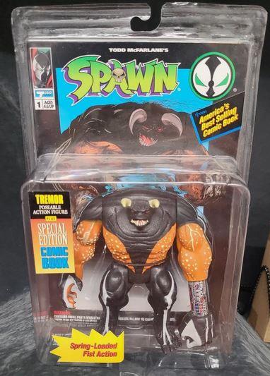 Tremor McFarlane Toys Spawn Series 1 Action Figure W/ Comic Book - 1994