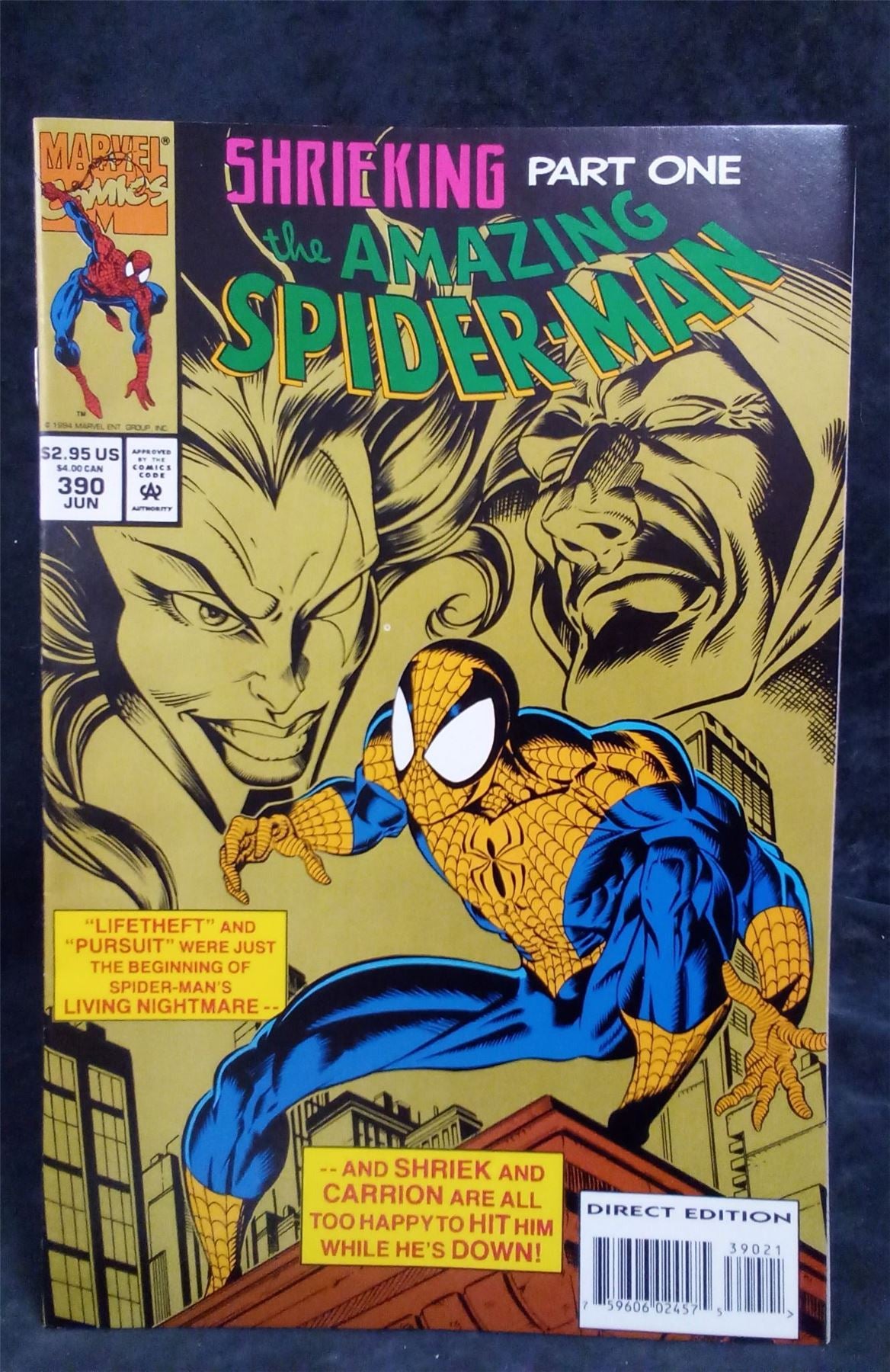 The Amazing Spider-Man #390 *w/ items included in picture* 1994 Marvel Comics Comic Book