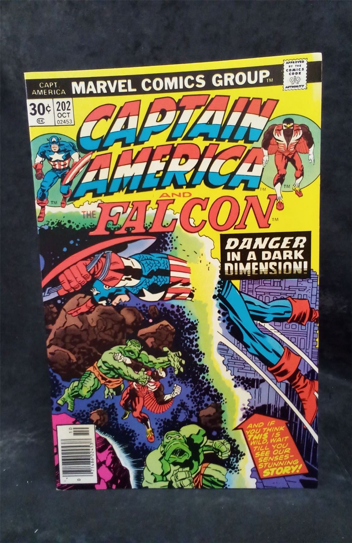 Captain America #202 1976 Marvel Comics Comic Book