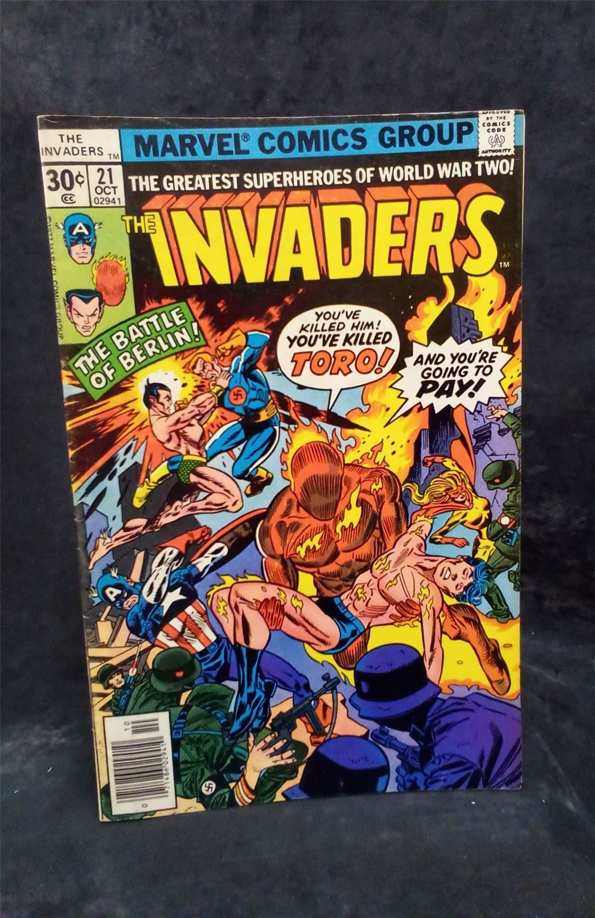 The Invaders #21 1977 Marvel Comics Comic Book
