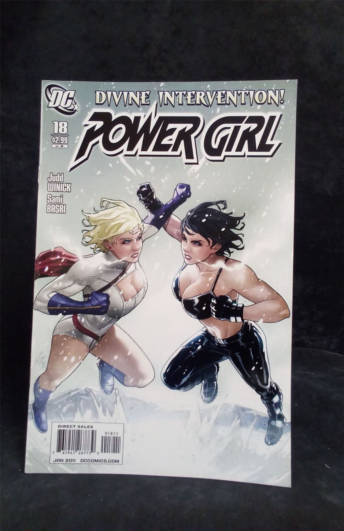 Power Girl #18 2011 DC Comics Comic Book