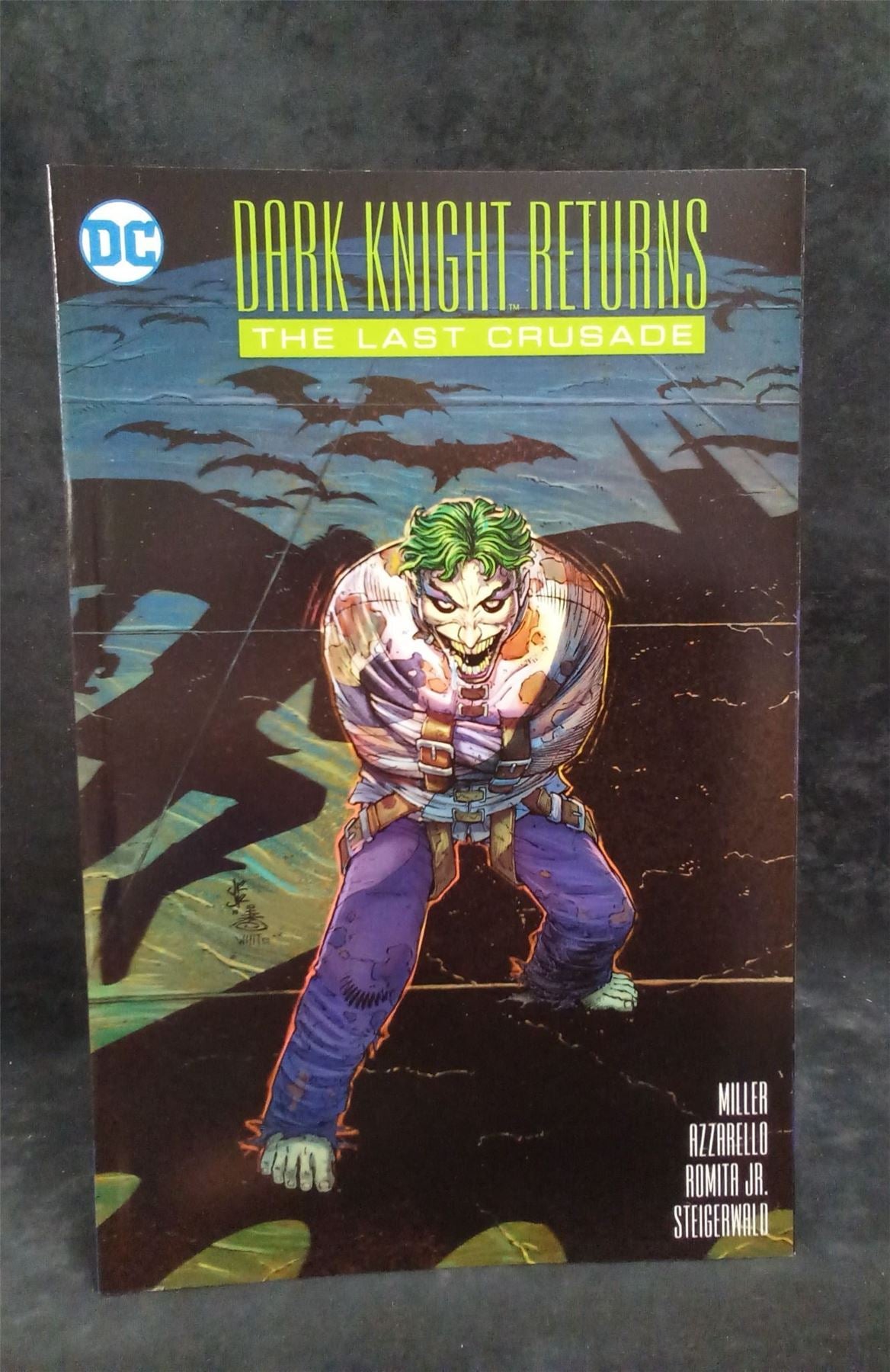 The Dark Knight Returns: The Last Crusade 2016 DC Comics Comic Book