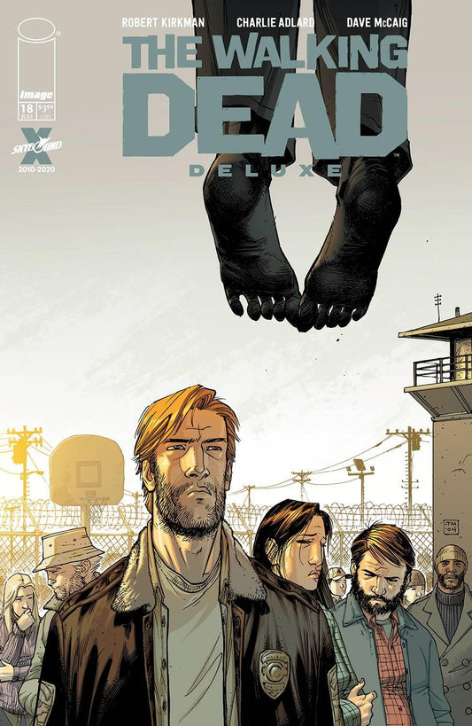 Walking Dead Dlx #18 Cvr B Moore & Mccaig (mr) Image Comics Comic Book