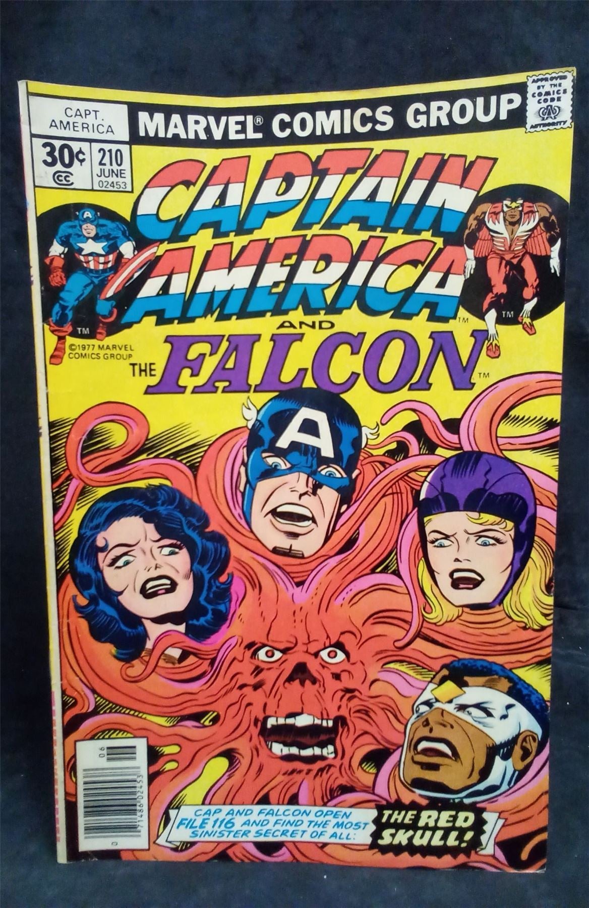Captain America #210 1977 Marvel Comics Comic Book Marvel Comics Comic Book